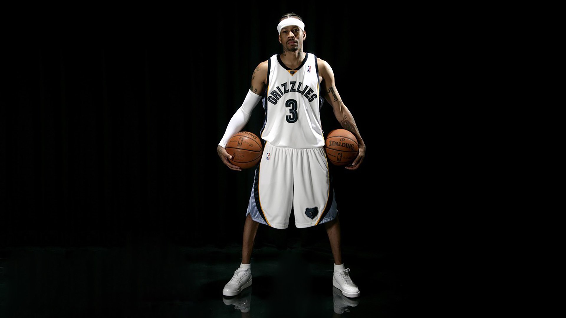 湖人新赛季球员写真发布造型大气引热议，湖人新赛季人员图