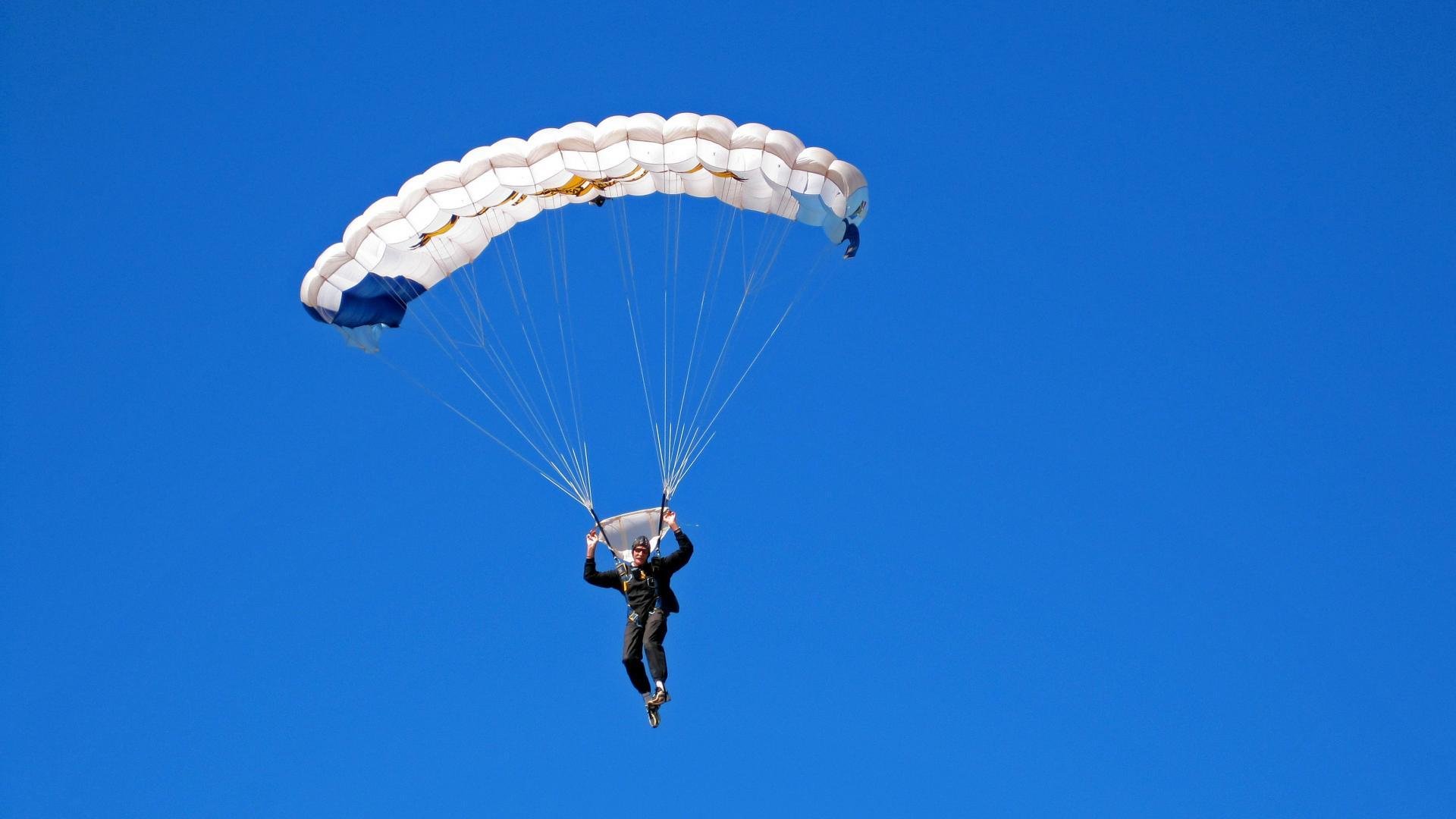 kaiyun中国官方网站-法甲团队演绎：战术融合，精彩不断！，法甲冲突